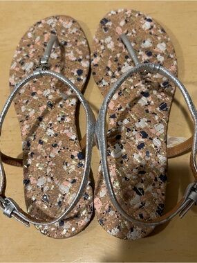 Tory Burch Marion confetti quilted T-strap sandal size 8